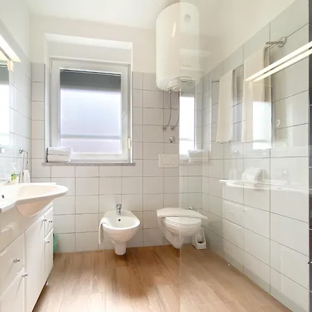 Lara Ii With Private Pool