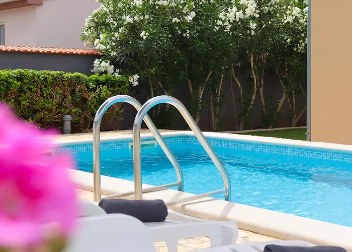 Lara Ii With Private Pool Βίλα