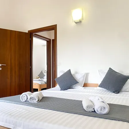 Lara Ii With Private Pool * Лижнян